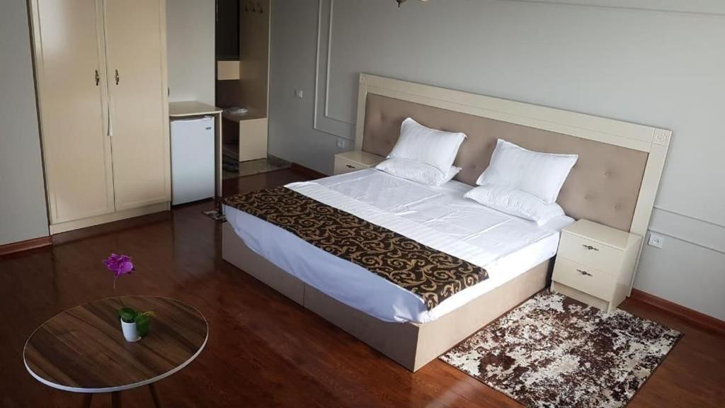 Gold Boutique Hotel Almaty Eksteriør bilde