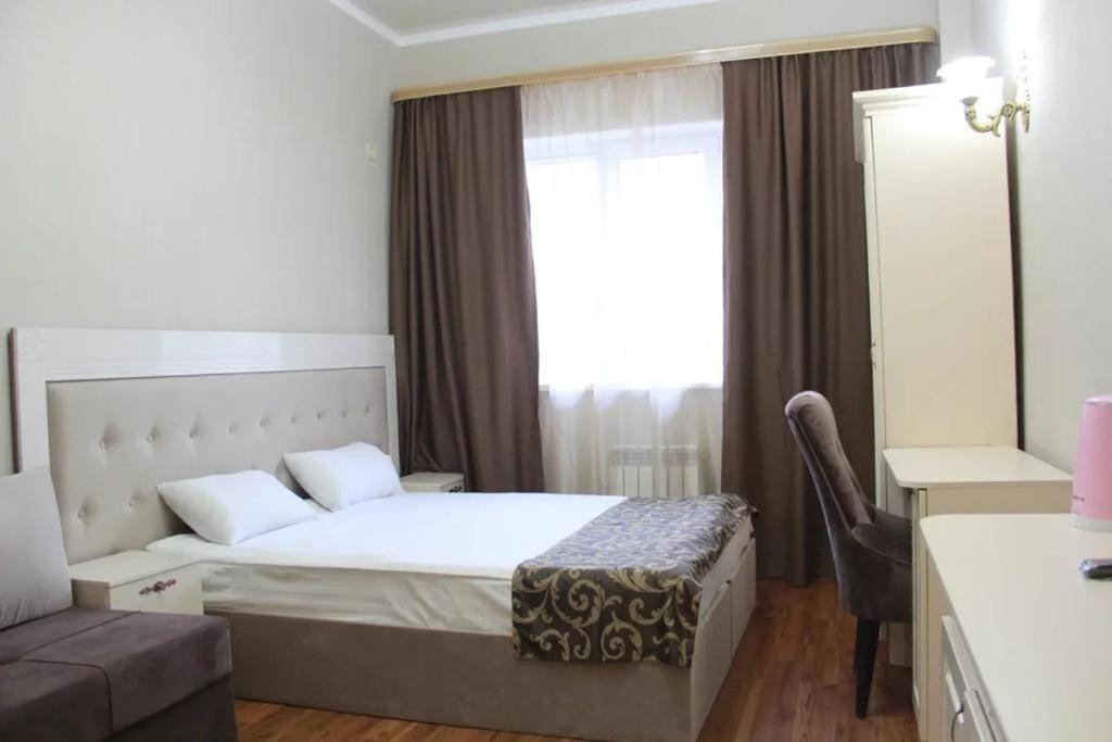 Gold Boutique Hotel Almaty Eksteriør bilde