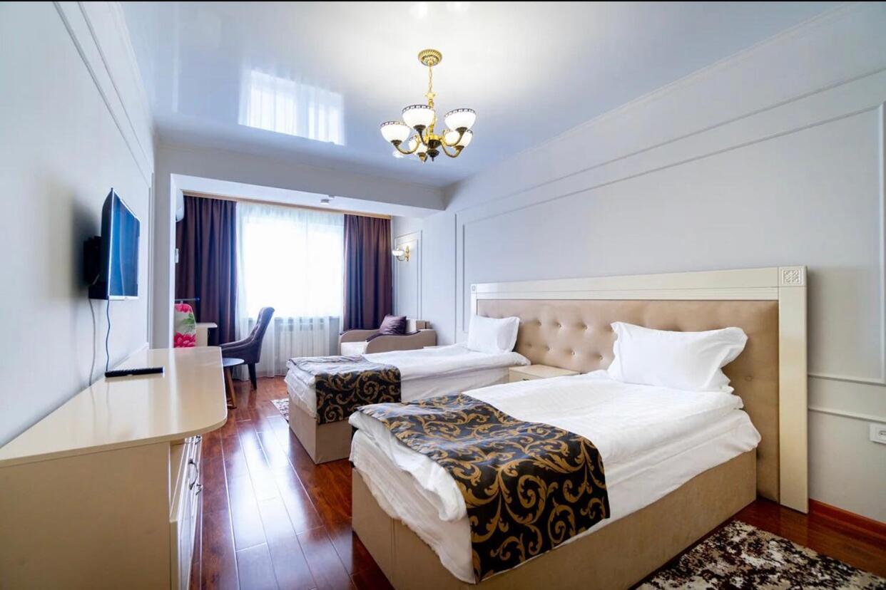 Gold Boutique Hotel Almaty Eksteriør bilde